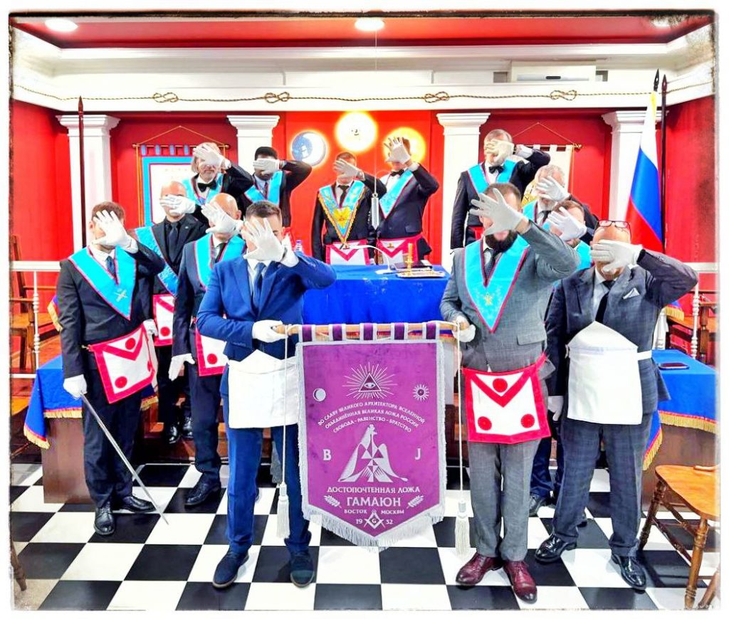 2-е ноября 6025 года — торжественное собрание Достопочтенной Ложи Гамаюн №7 на Востоке Москвы, ОВЛР